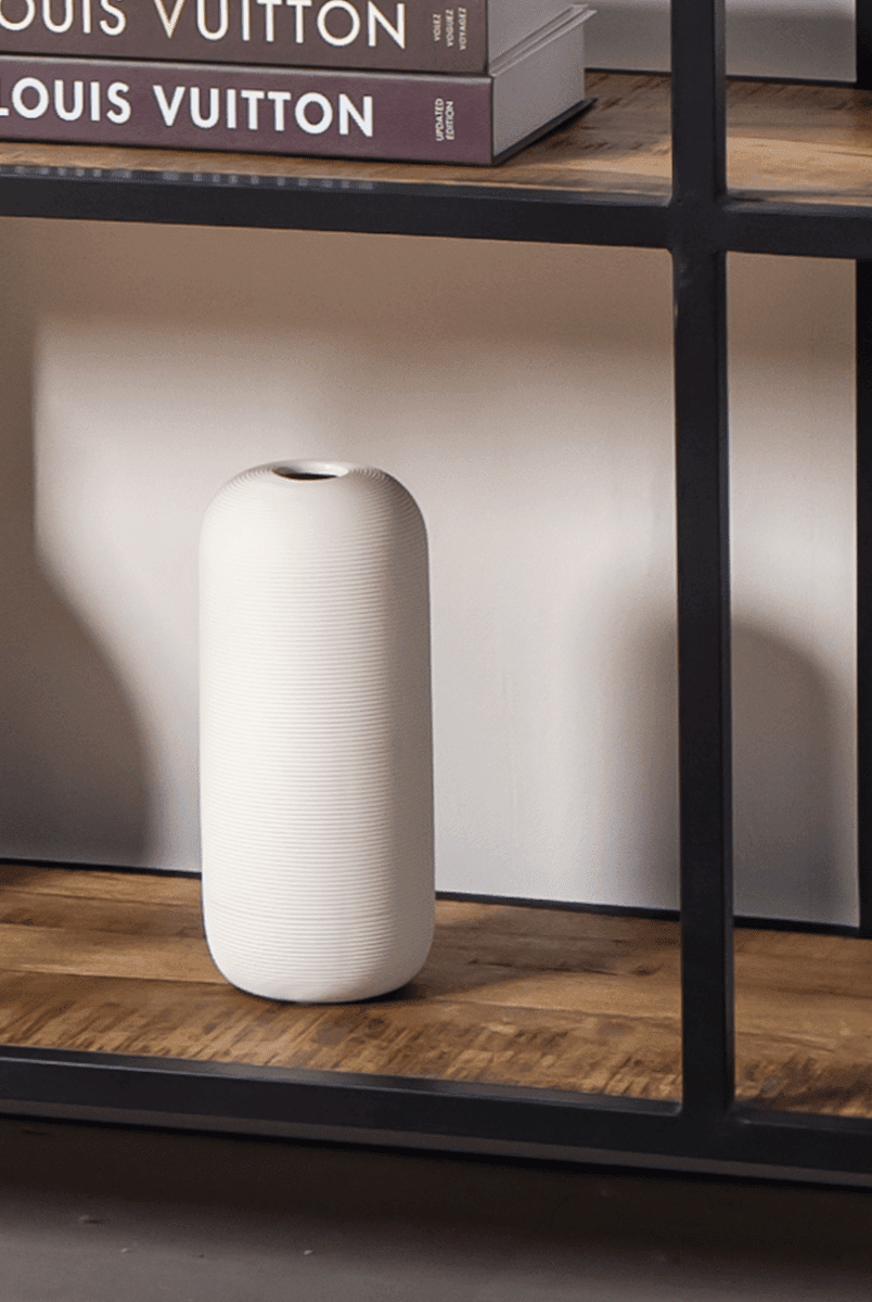 Ceramic Textured Elongated Vase (10x25 CM)