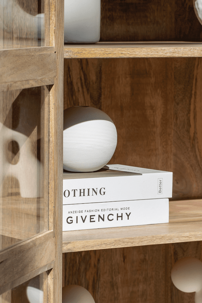 Round Ceramic Off-White Vase (2 Sizes)