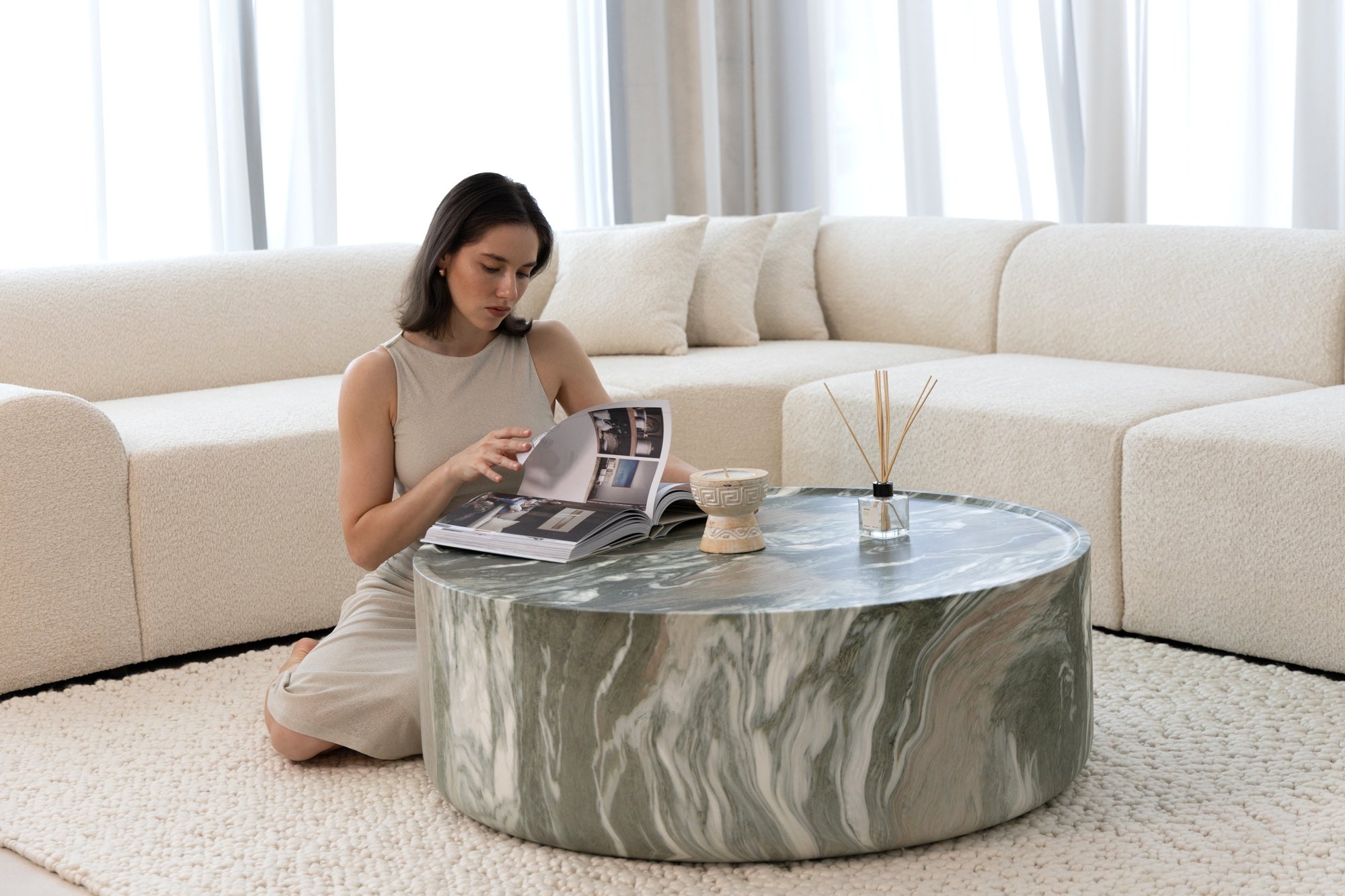 Modern Living Room Ideas for UAE Homes: Layouts, Styles & Inspiration