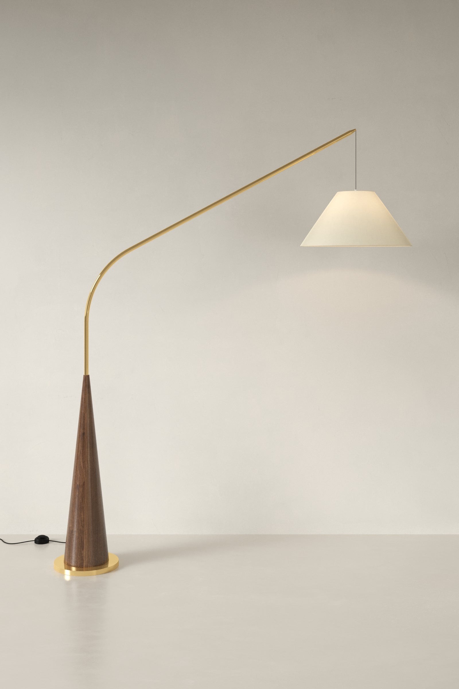 Ravelle Fishing Floor Lamp