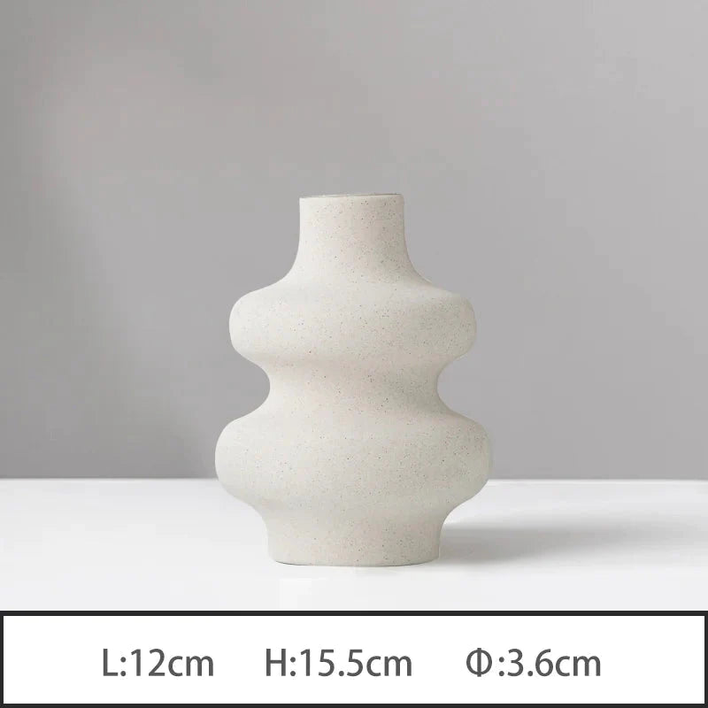 Curvy Ceramic Off-White Vase (3 Sizes)