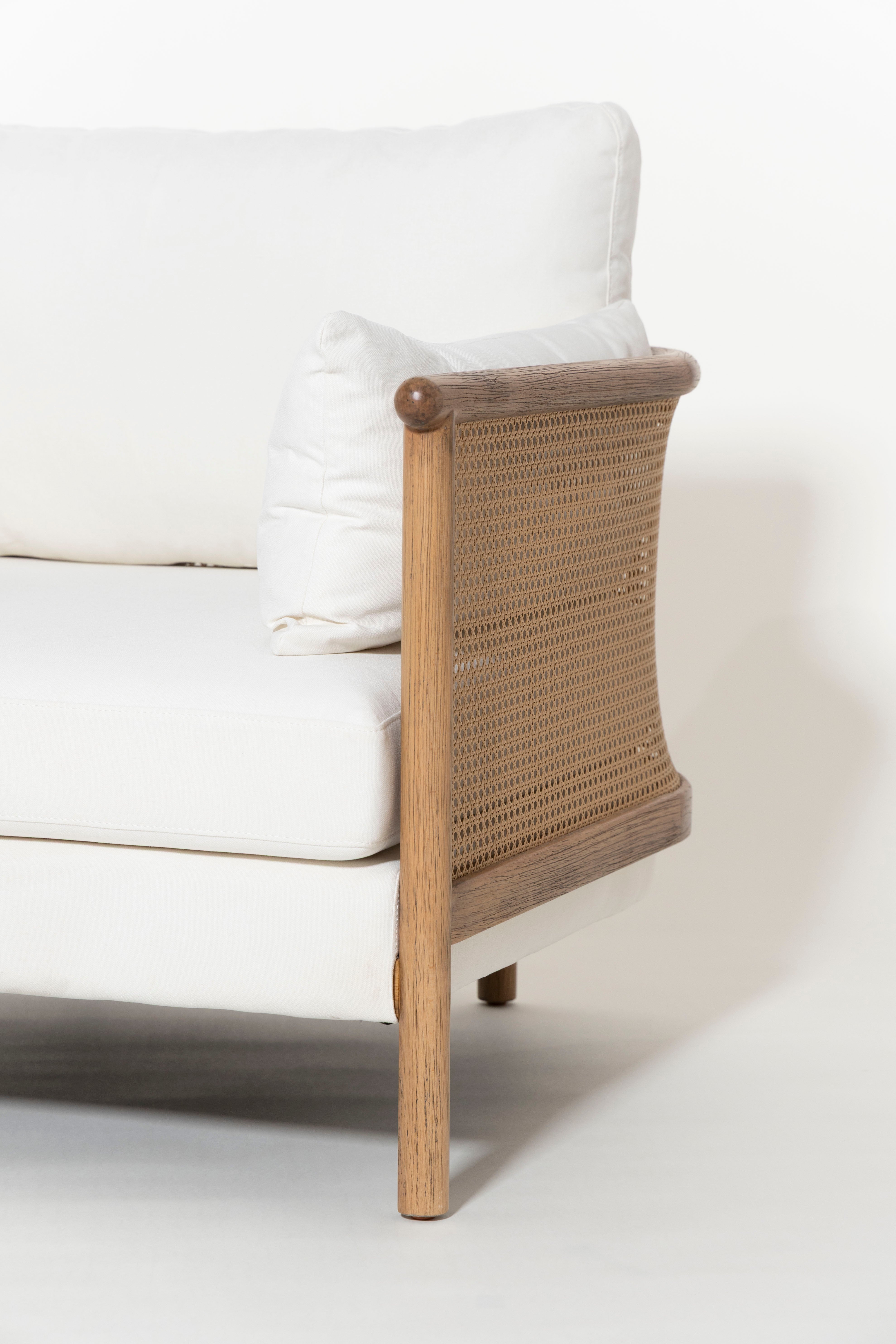 Almea Wooden Lounge Chair