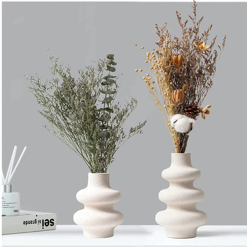 Curvy Ceramic Off-White Vase (3 Sizes)