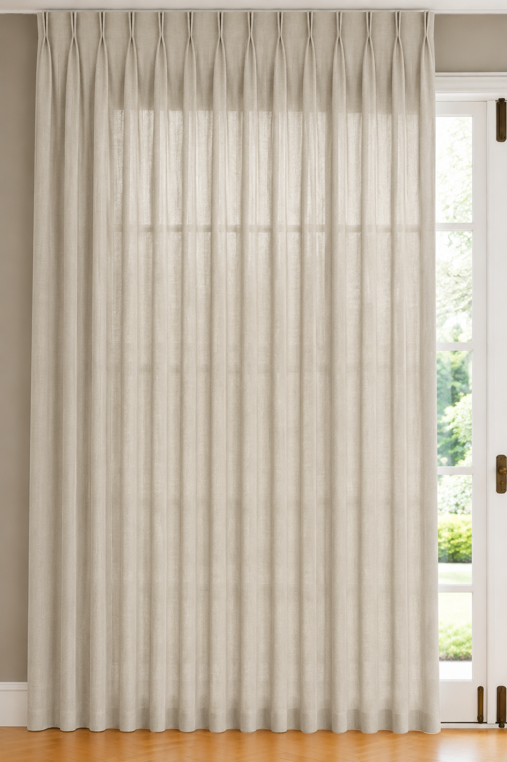 Collier Pearl - Dim Out Curtain