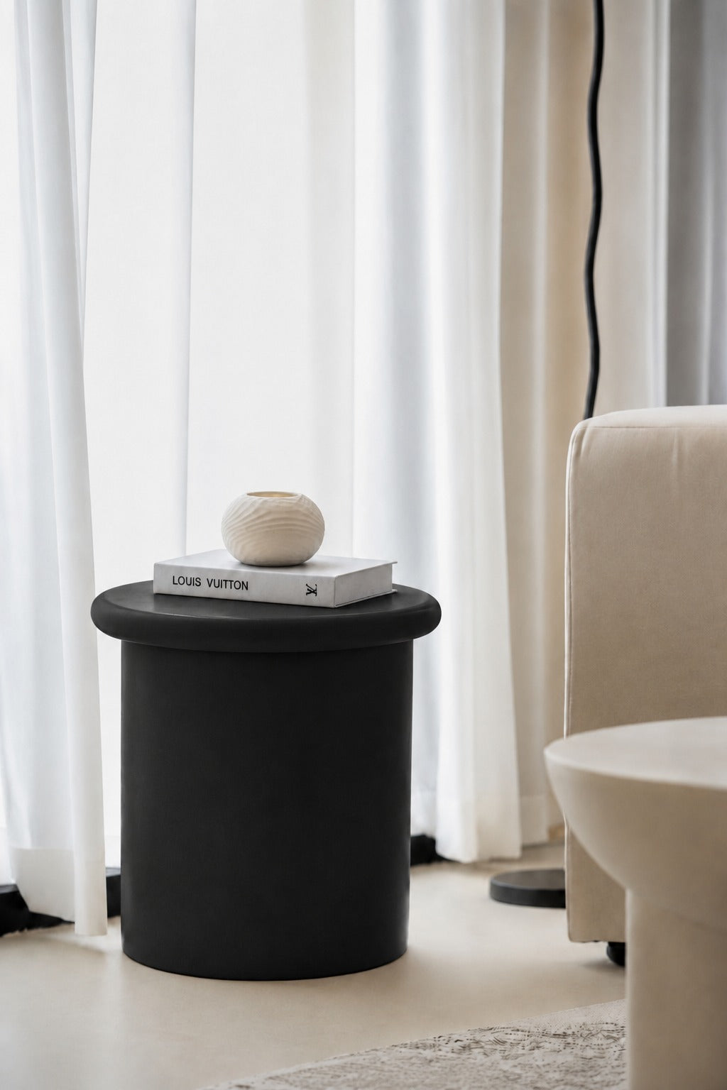 Eirini Black Microconcrete Side Table