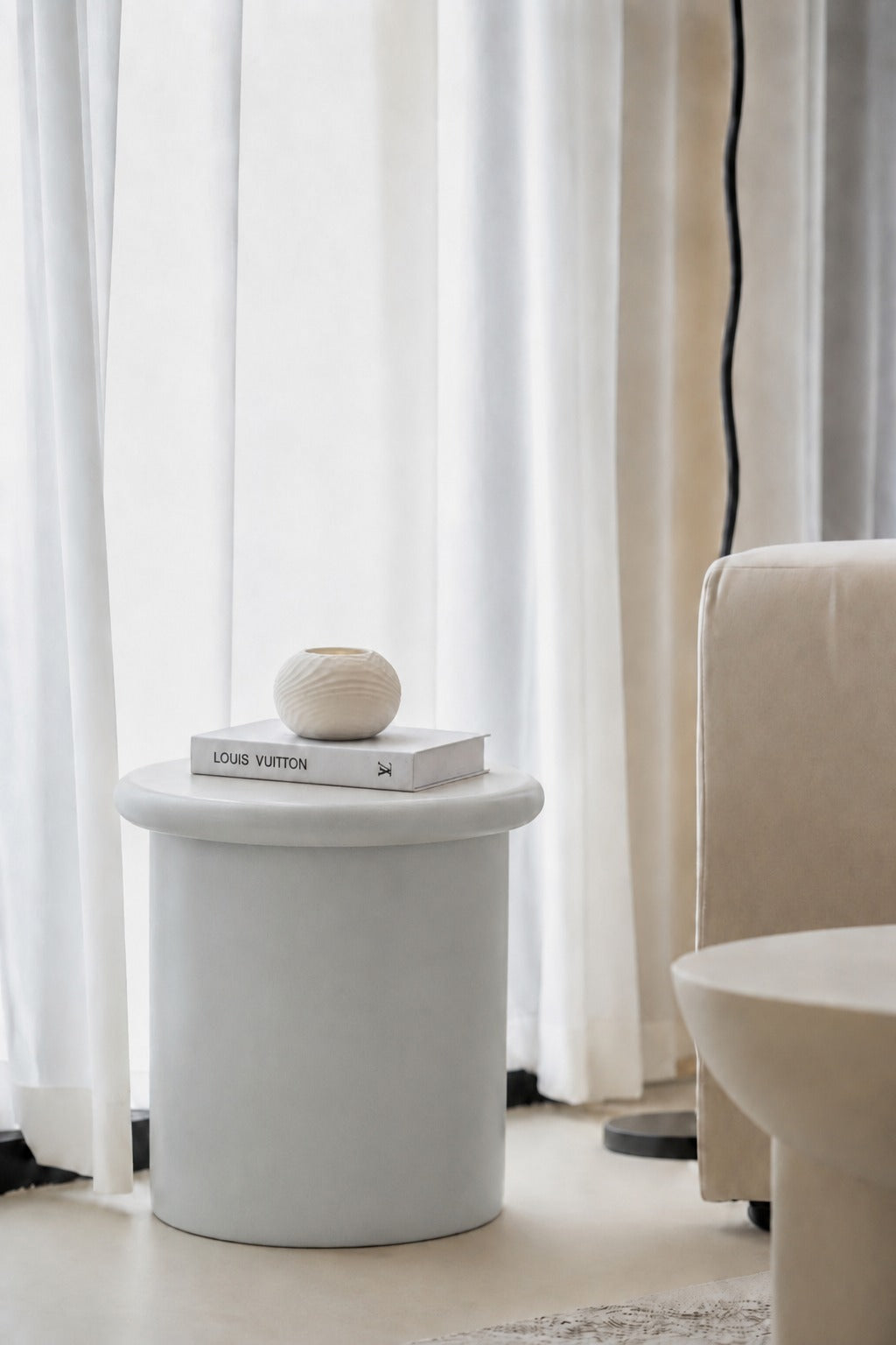Eirini Light Grey Microconcrete Side Table