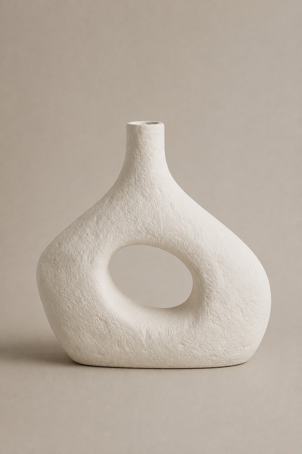 Eryvo White Ceramic Sculptural Vase