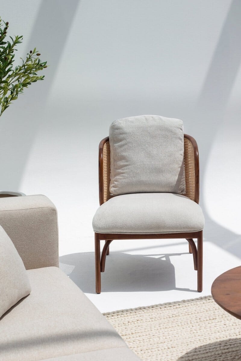 Tereza Lounge Chair – Contemporary Relaxed Living Room Seating