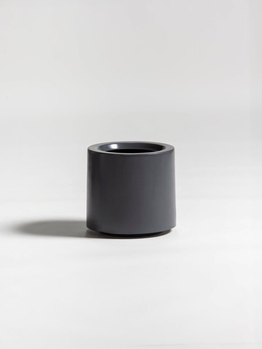 Chroma Fiber Glass Pot (6 Colors)Metallic Dark Gray 