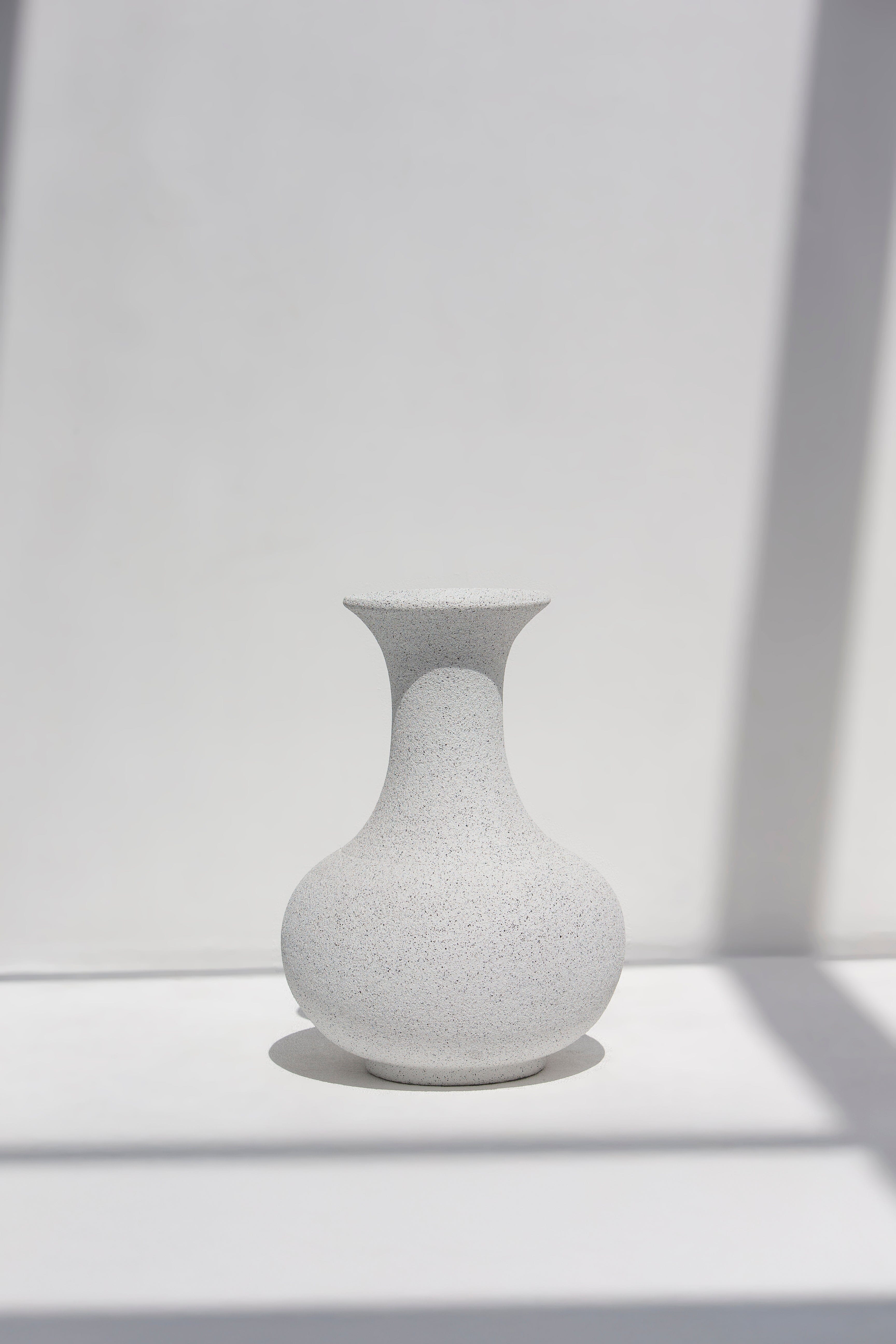 Serenity Sphere Fiber Vase (2 Sizes) IBE02 