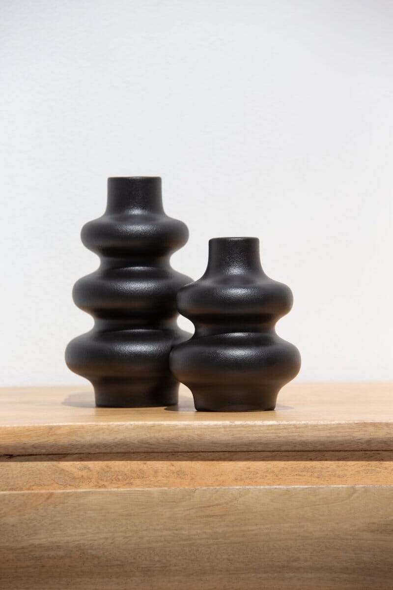 Black Ceramic Wavy Vase 