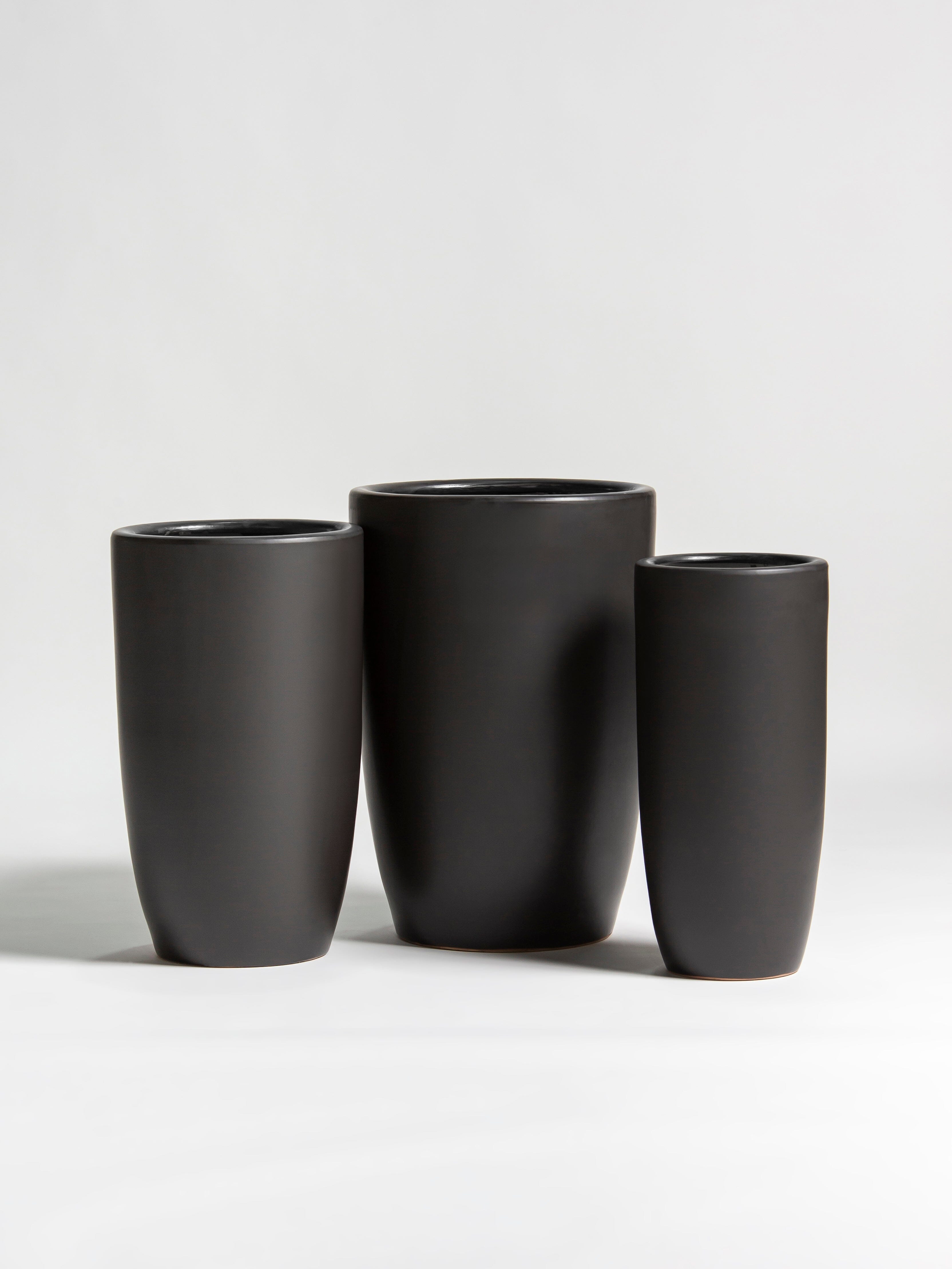 Classic Matte Black Ceramic Pot II (3 Sizes)