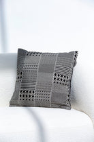 Black & White Polyester Cushion Cover (45x45 CM) Cushion -- Cushion Cover 