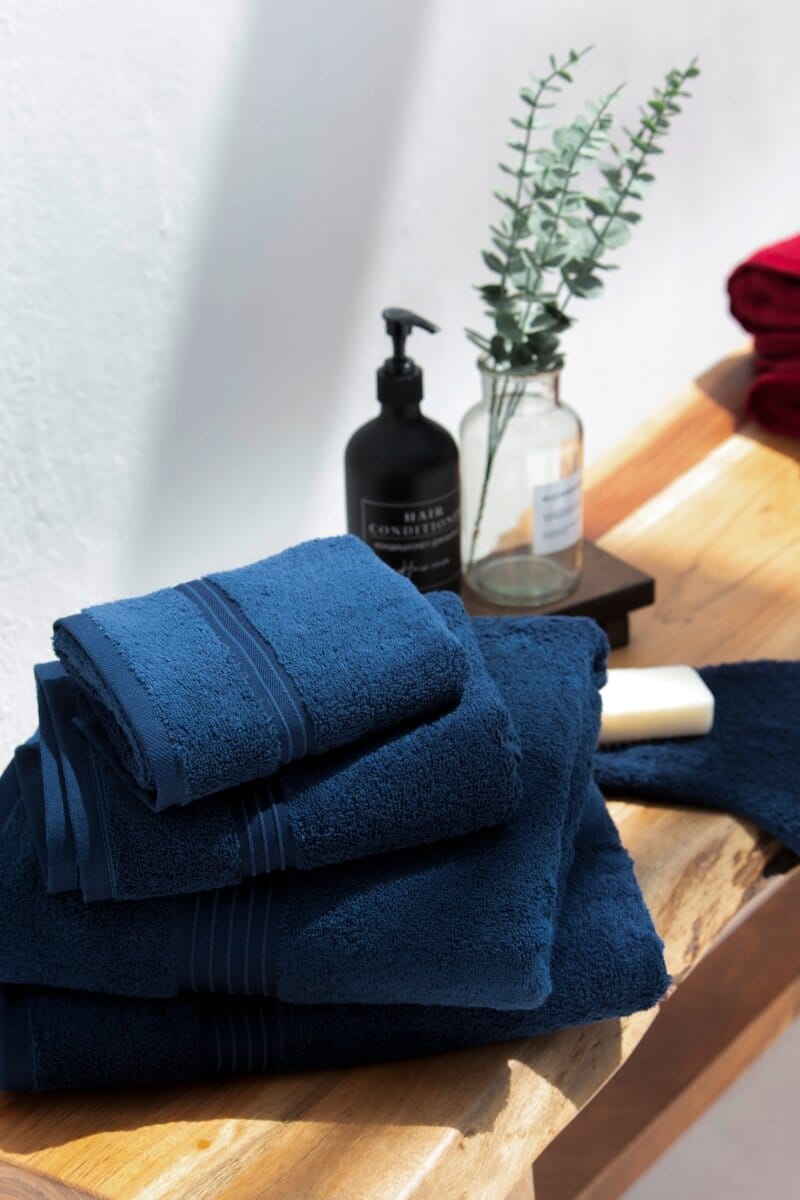 Navy Blue Classic Luxury Hotel Towels  
