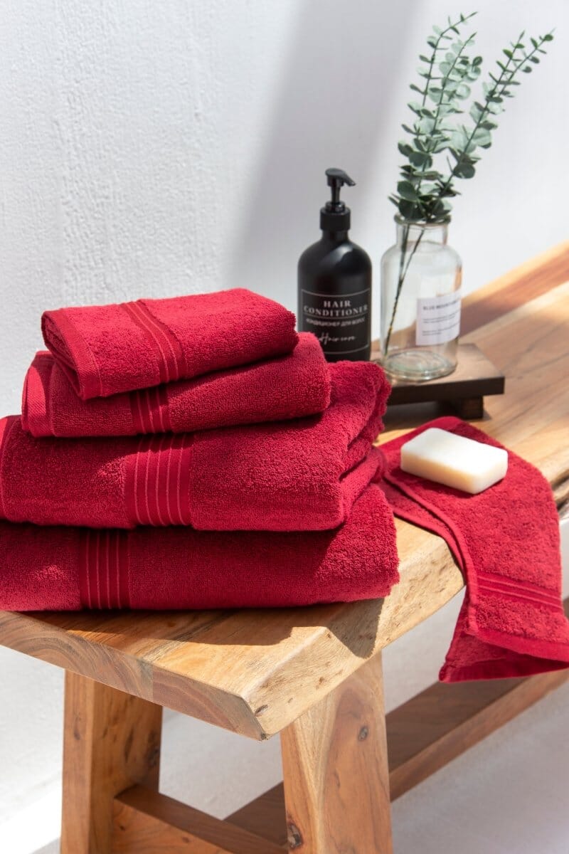 Crimson Classic Luxury Hotel Towels