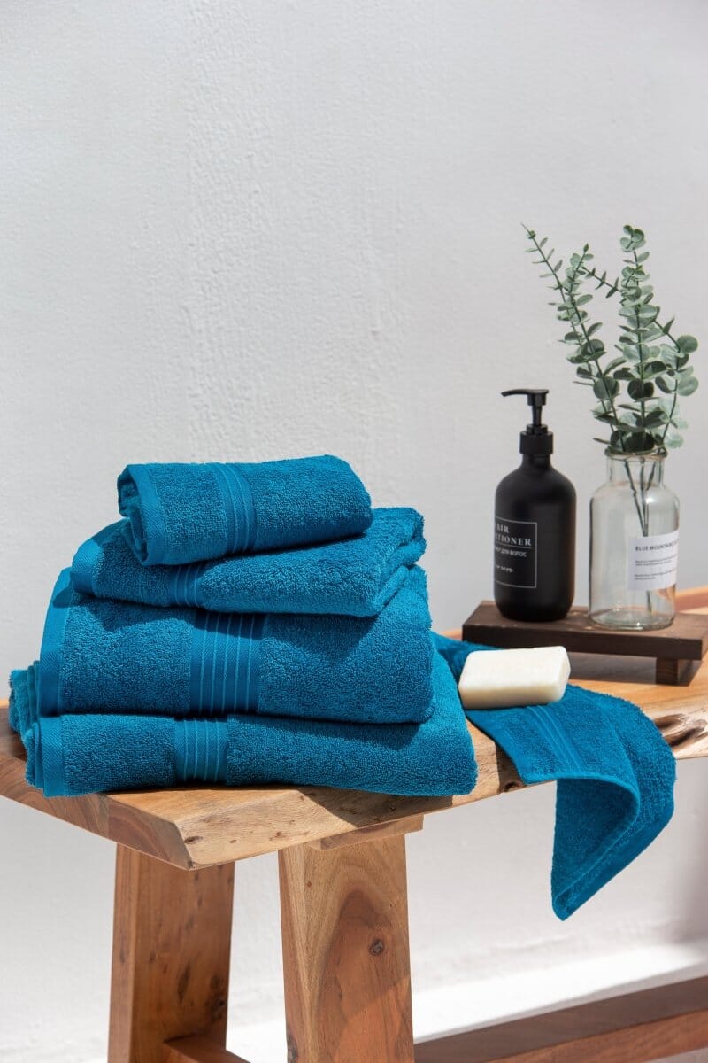 Teal Blue Classic Luxury Hotel Towels 