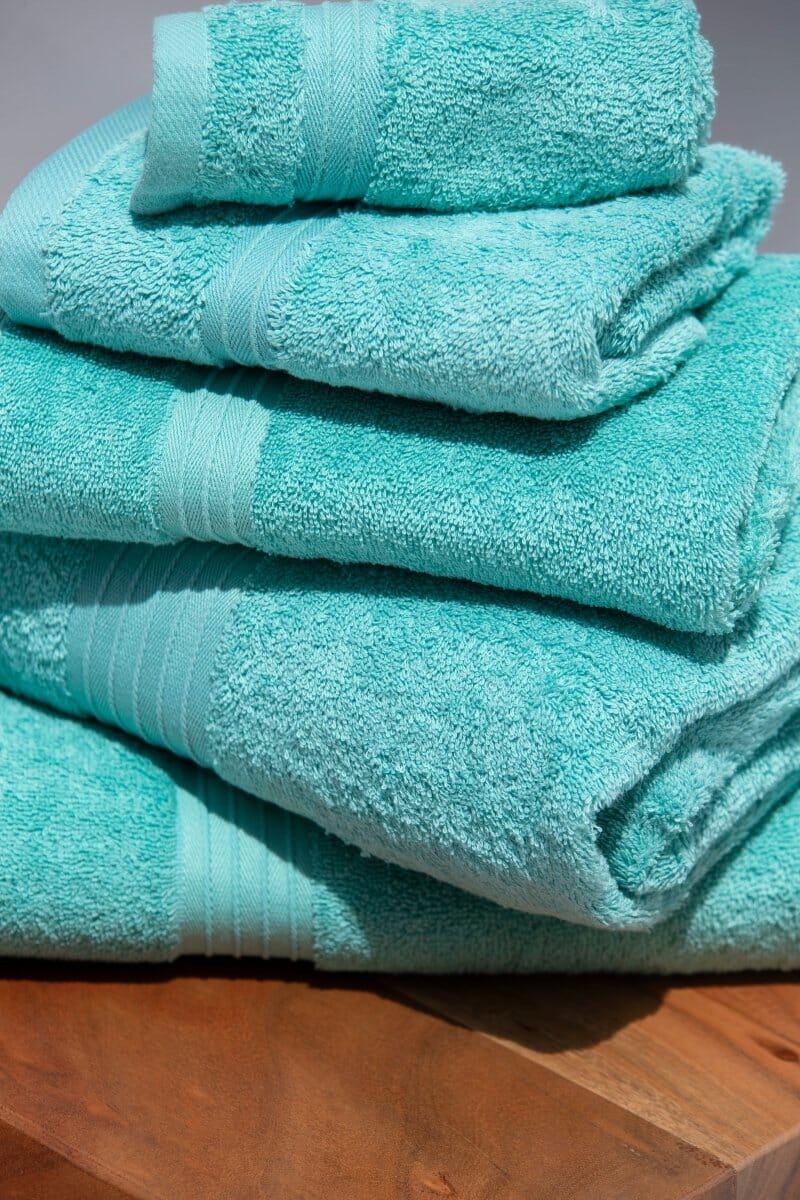Turquoise Blue Classic Luxury Hotel Towels 