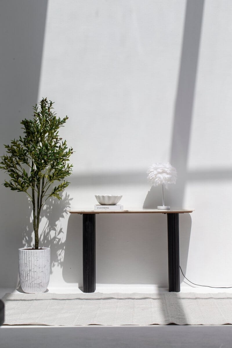 White Round Marble Vein Pattern Pot