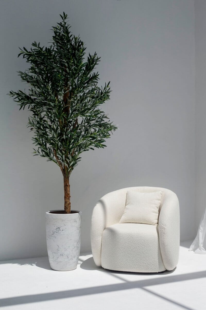 Marble Patterns White Ceramic PotLarge: 38CM Diter x 59CM Height 