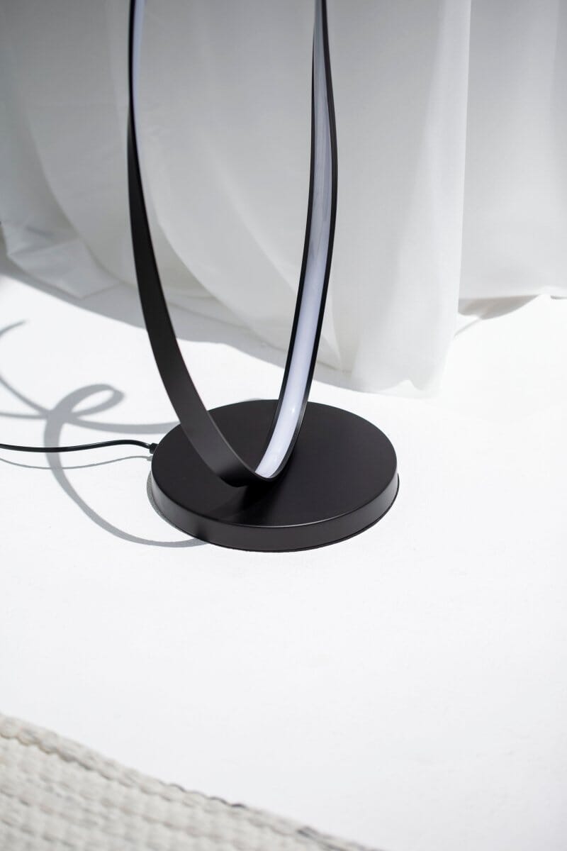 Elegant Spiral LED Black Floor Lamp: Modern Artistry in Lighting FAB02 