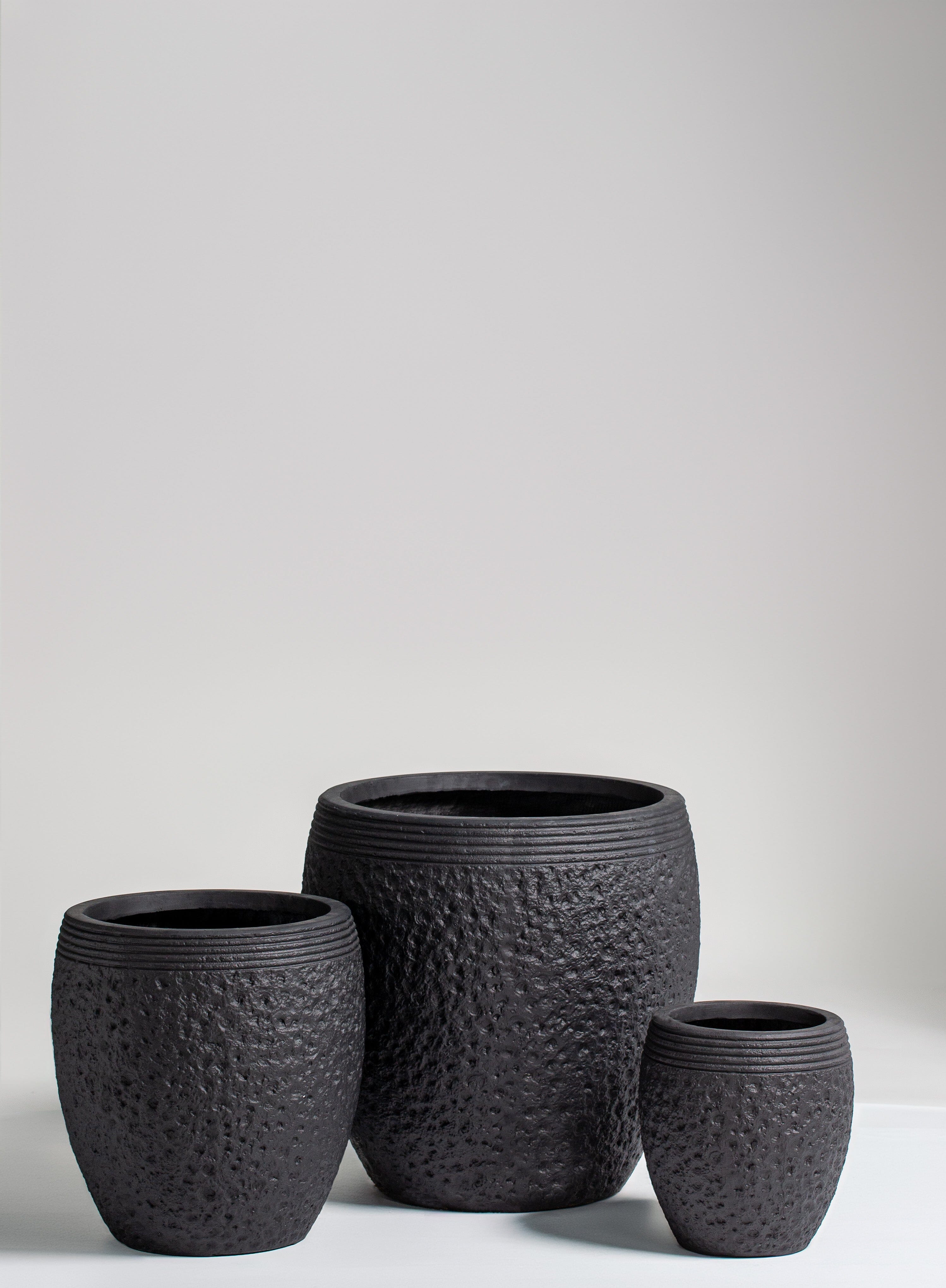 Black Terracotta Pot (3 Sizes)