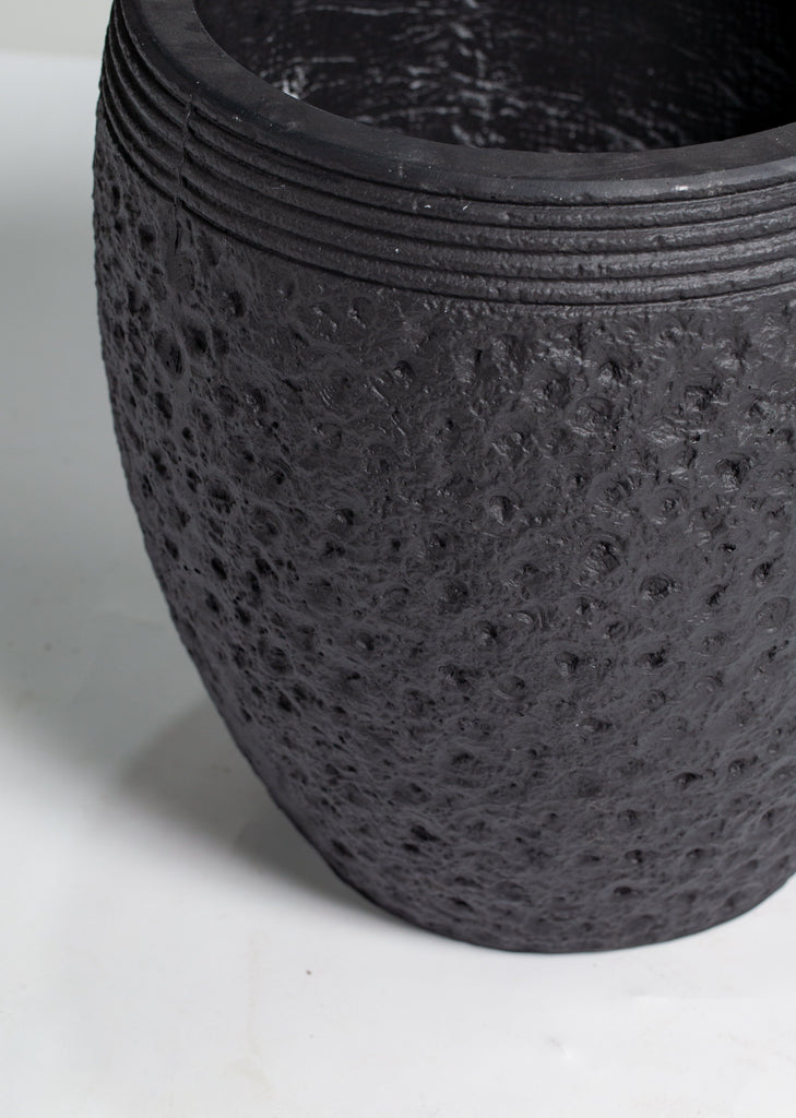Black Terracotta Pot (3 Sizes) Homekode 
