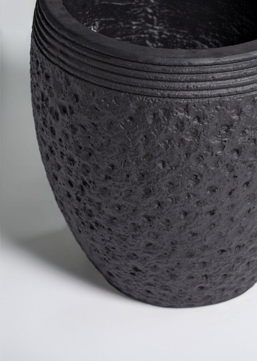 Black Terracotta Pot (3 Sizes)