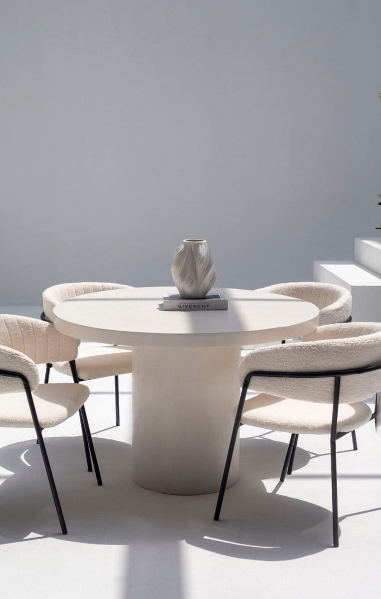 Funda Off White Round Concrete Dining Table