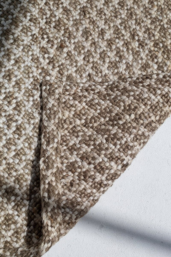 Urban Maze - Criss Cross Brown Crochet Jute Rug (200x300 CM) CROCHET JUTE RUG RAM 