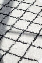 Monochrome Lattice - Fluffy Shaggy Rug (2 Sizes) Table Tuft Shaggy RAM 