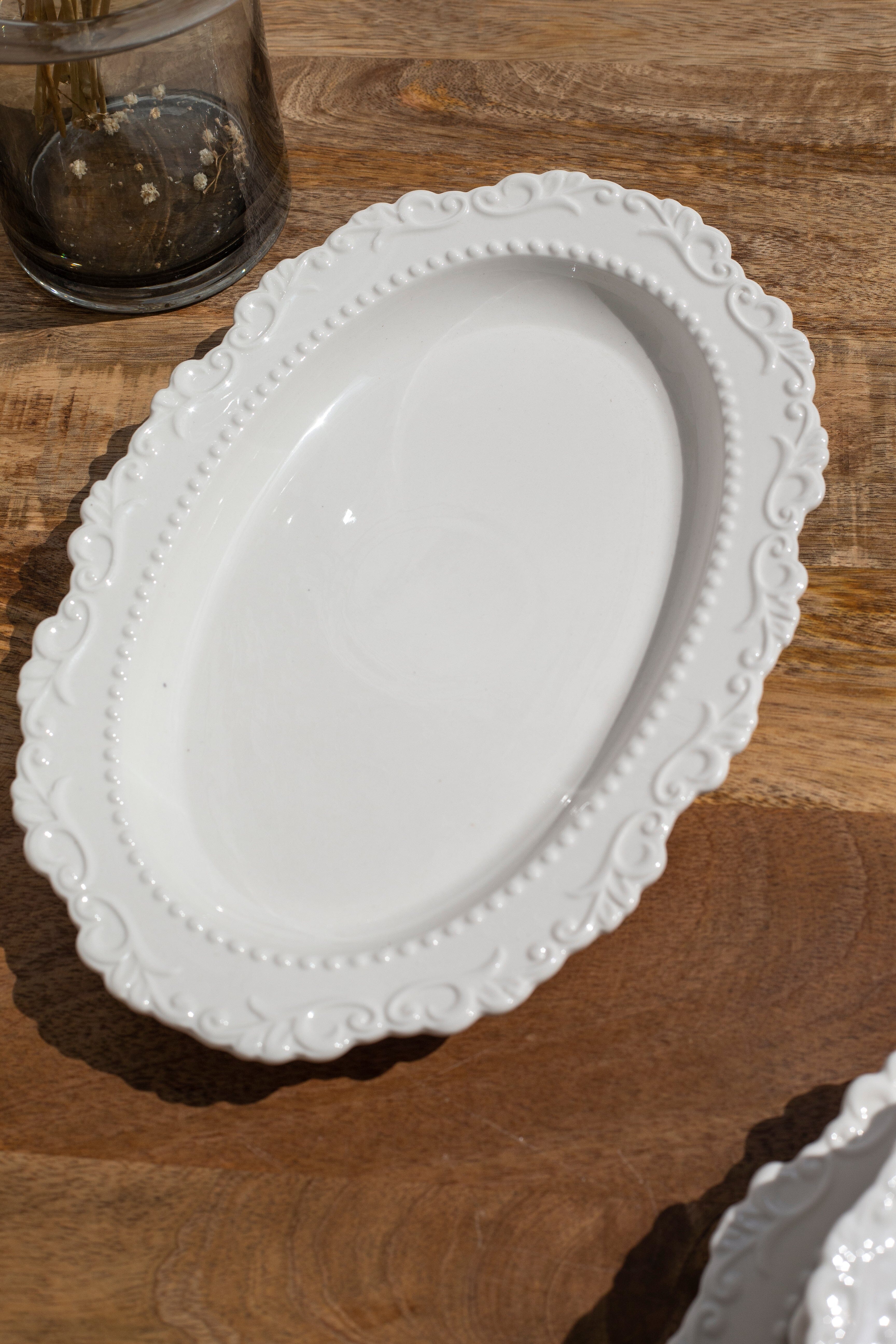 Dinnerware White Ornate Plate Set of 3 Homekode 