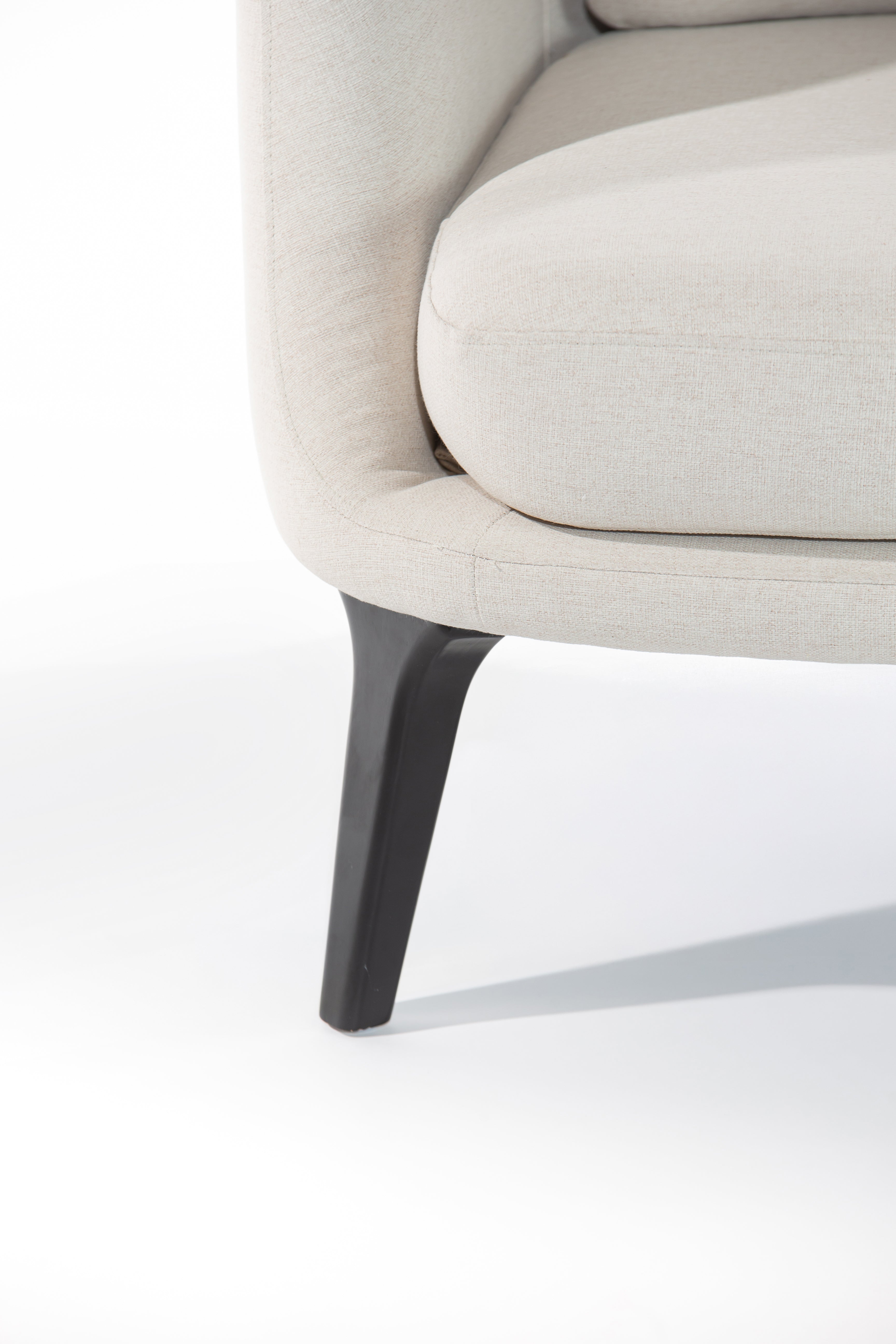 Kaelith Lounge Chair