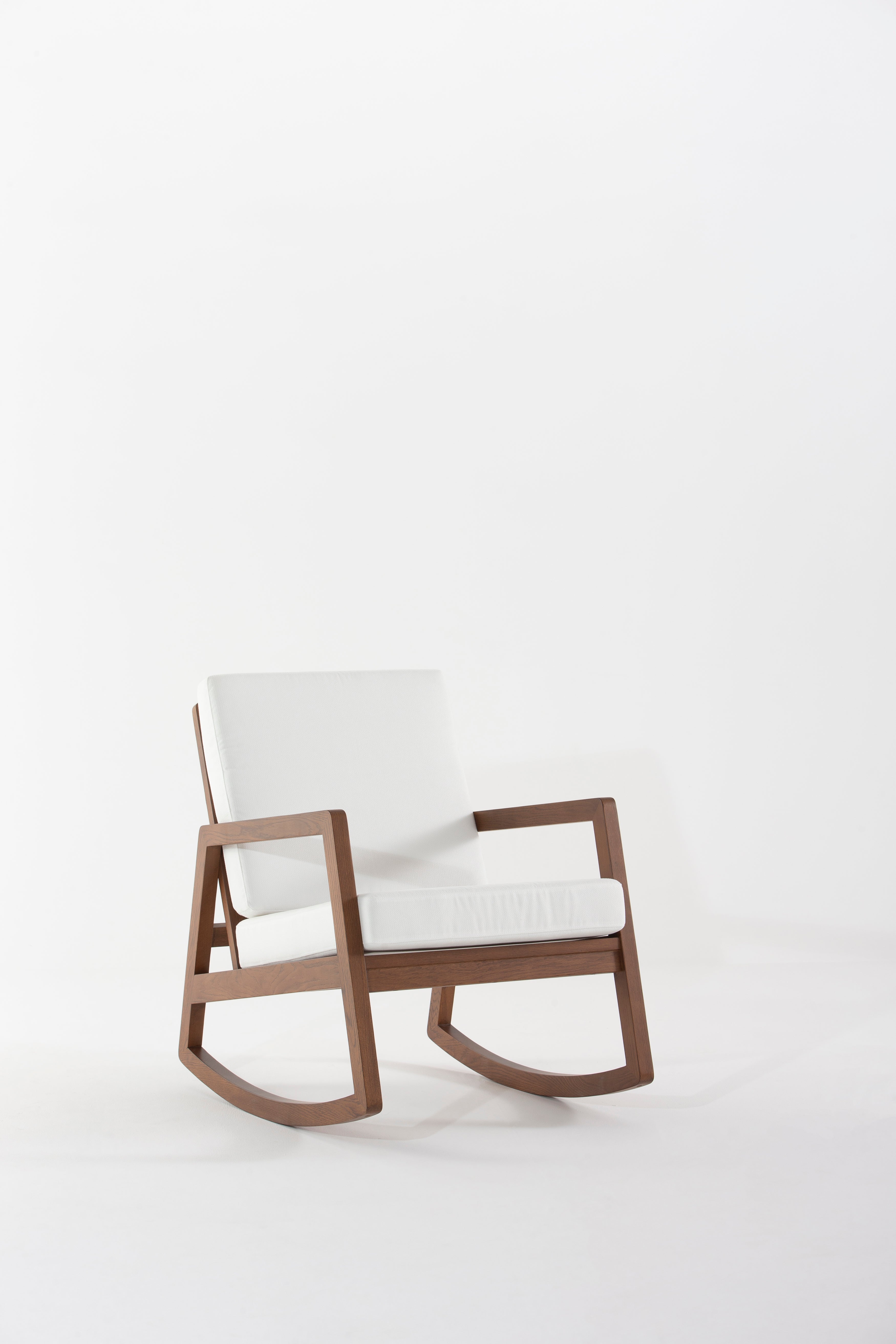 Leio Rocking Chair