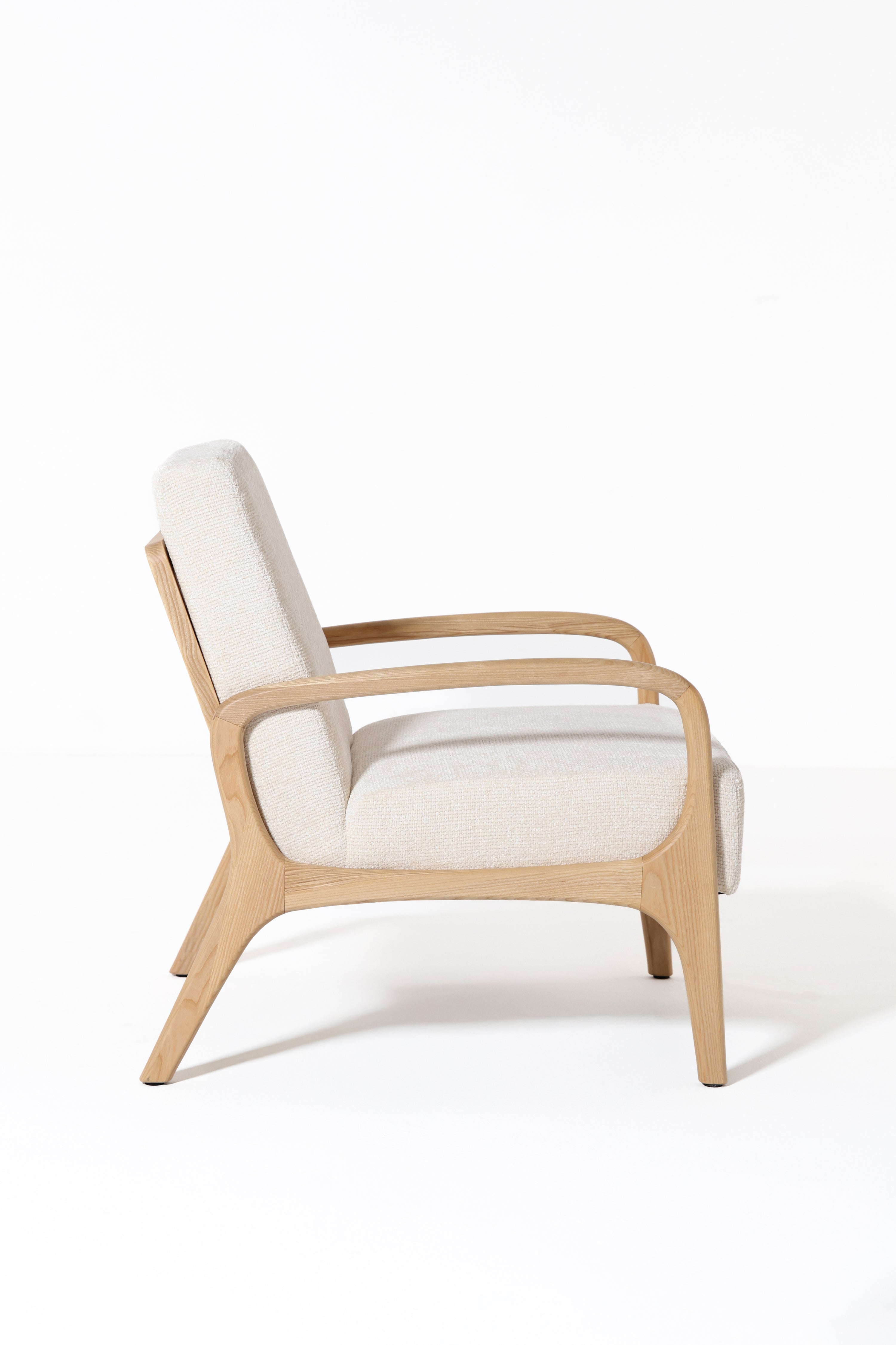 Linden Wooden Lounge Chair