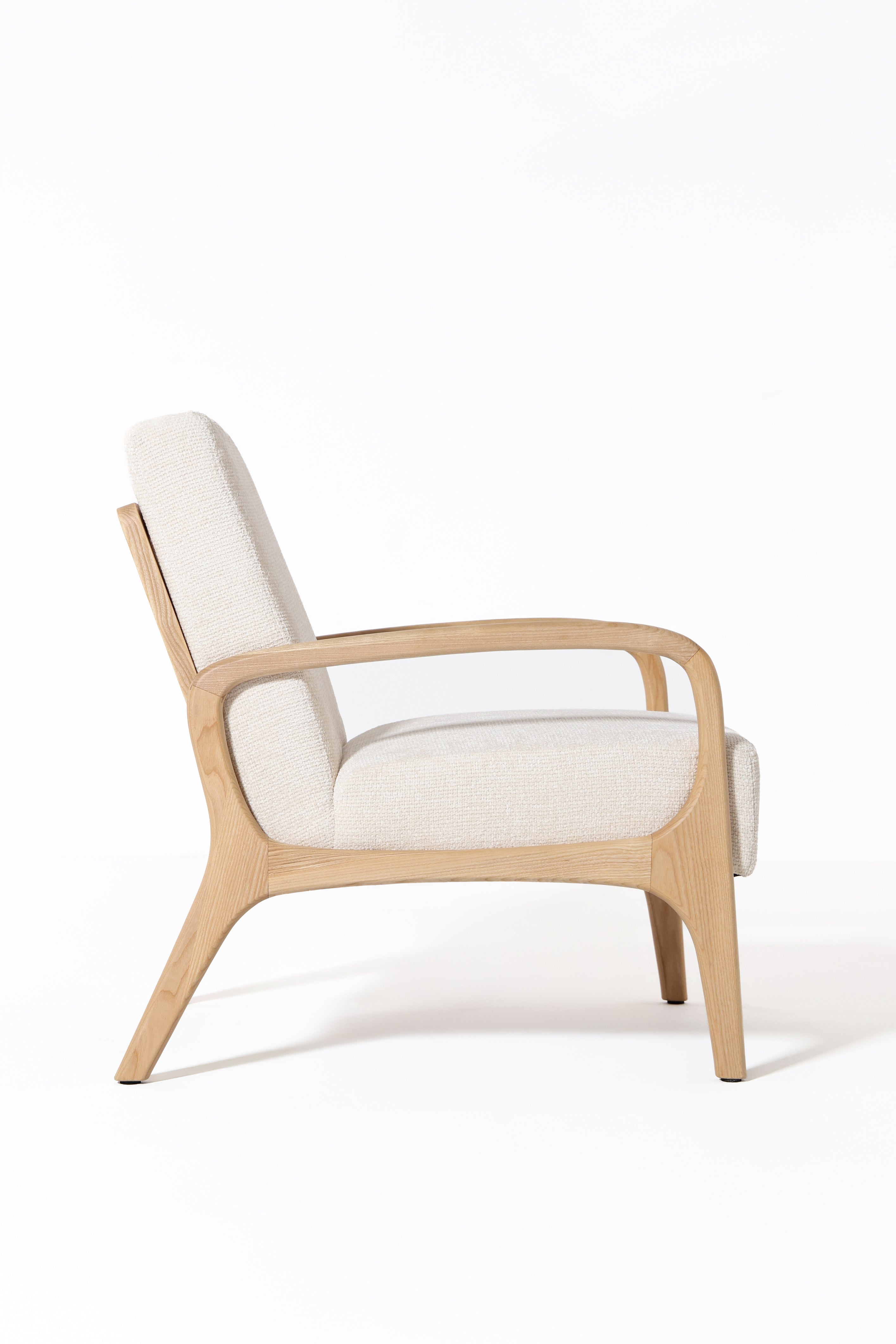 Linden Wooden Lounge Chair