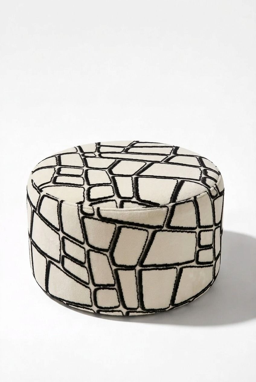 Mira Off White Cobblestone Patterned Round Pouf (60CMx33CM)