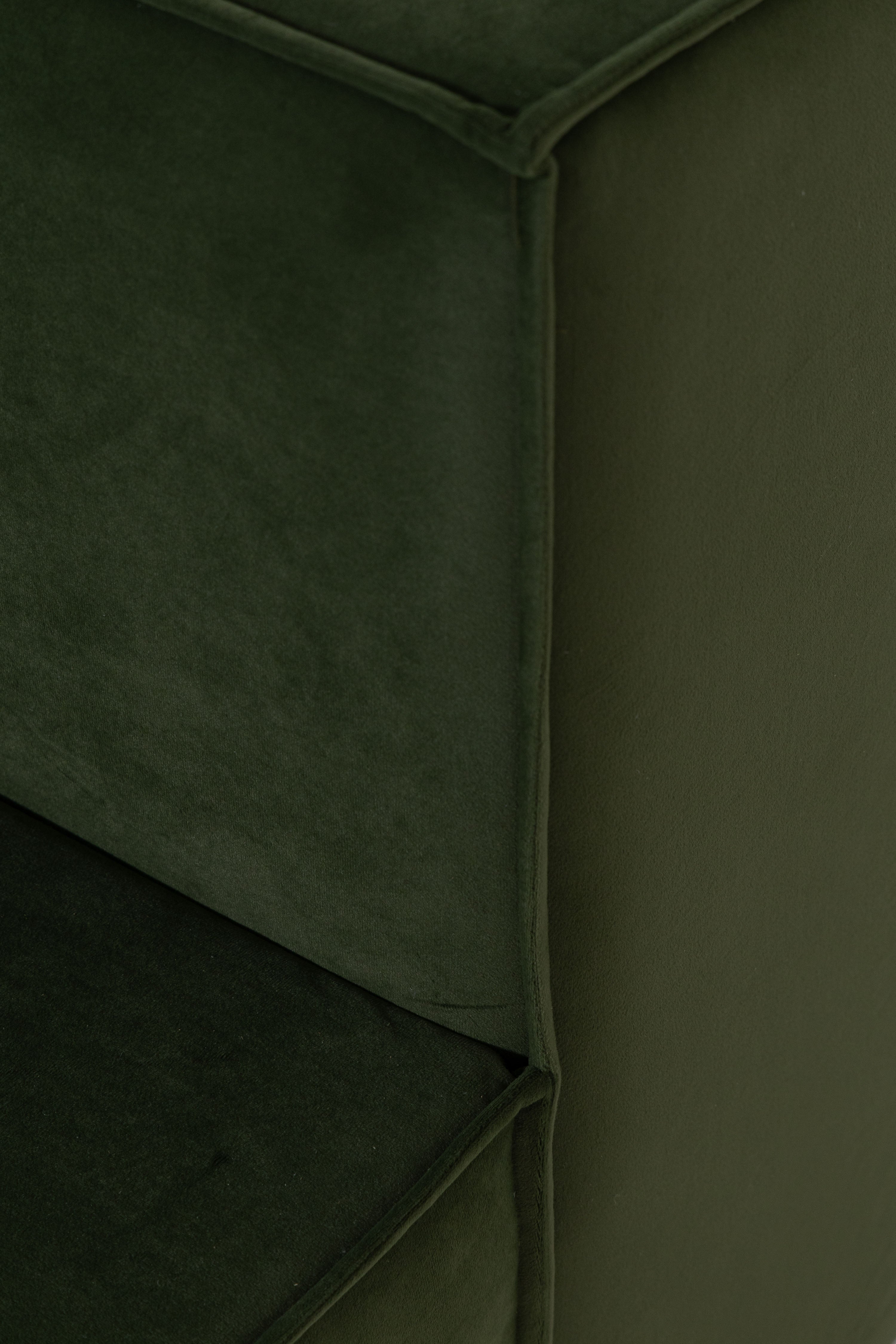 Safa Green Lounge Chair