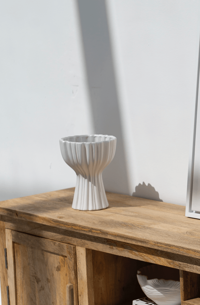 Off White Ribbed Pedestal Vase