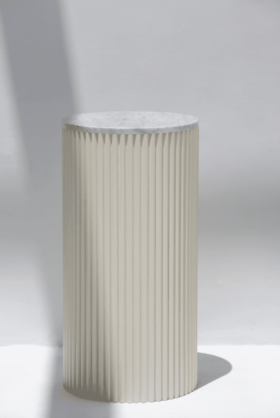 Alora Beige Wooden Plinth With Multiple Tops Thundra Gray 