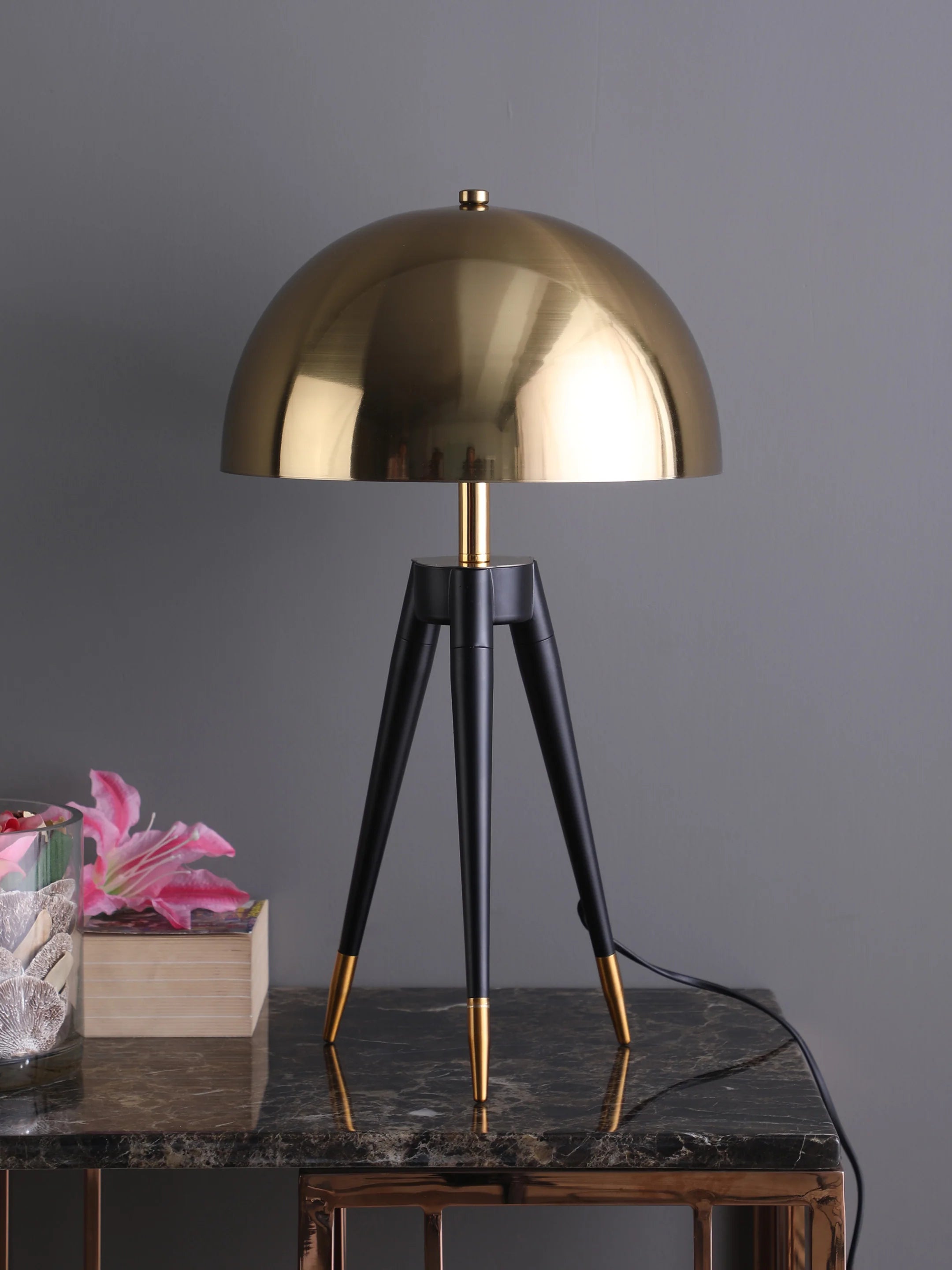 Black and Top Gold Table Lamp Home  