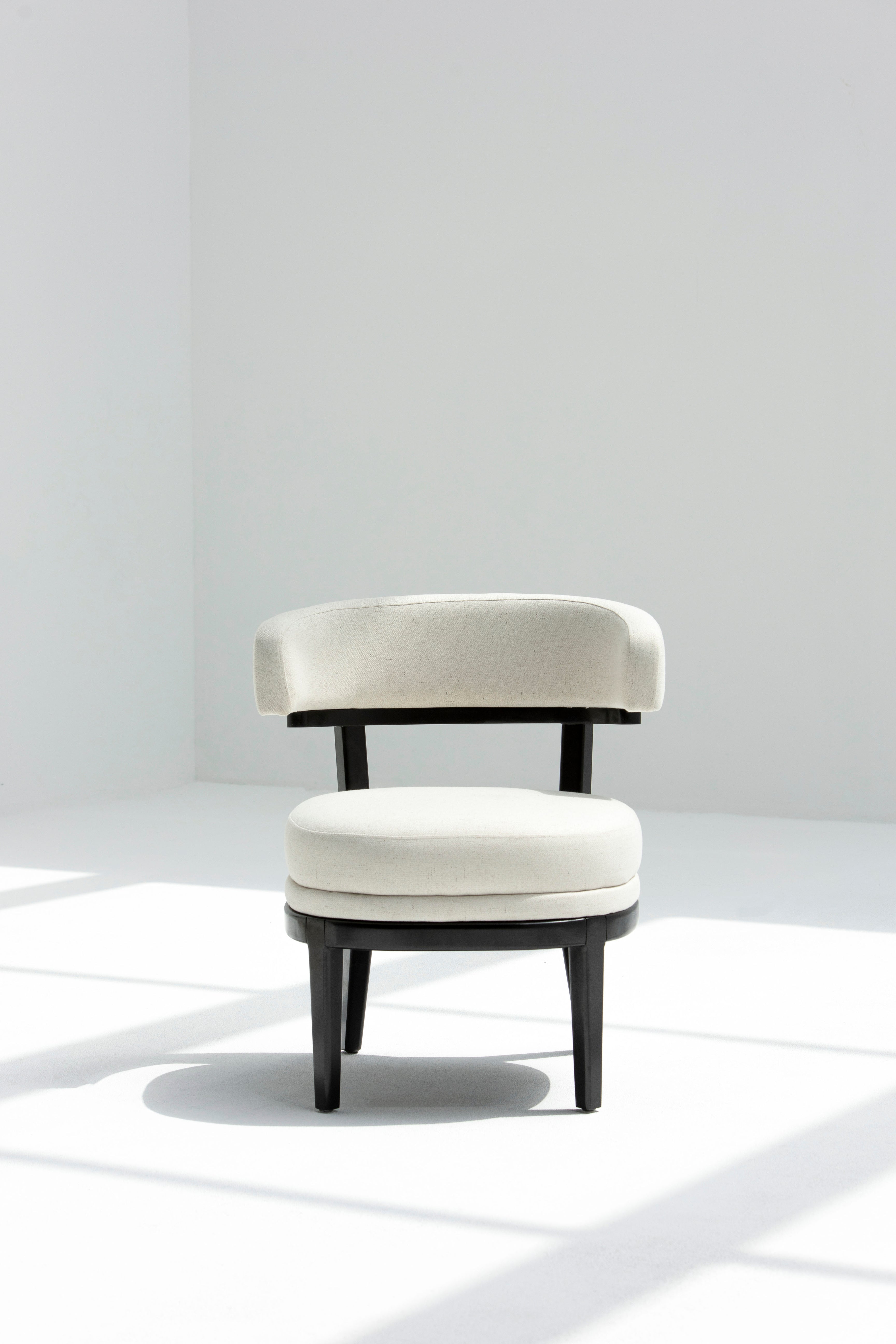 Valencia Lounge Chair