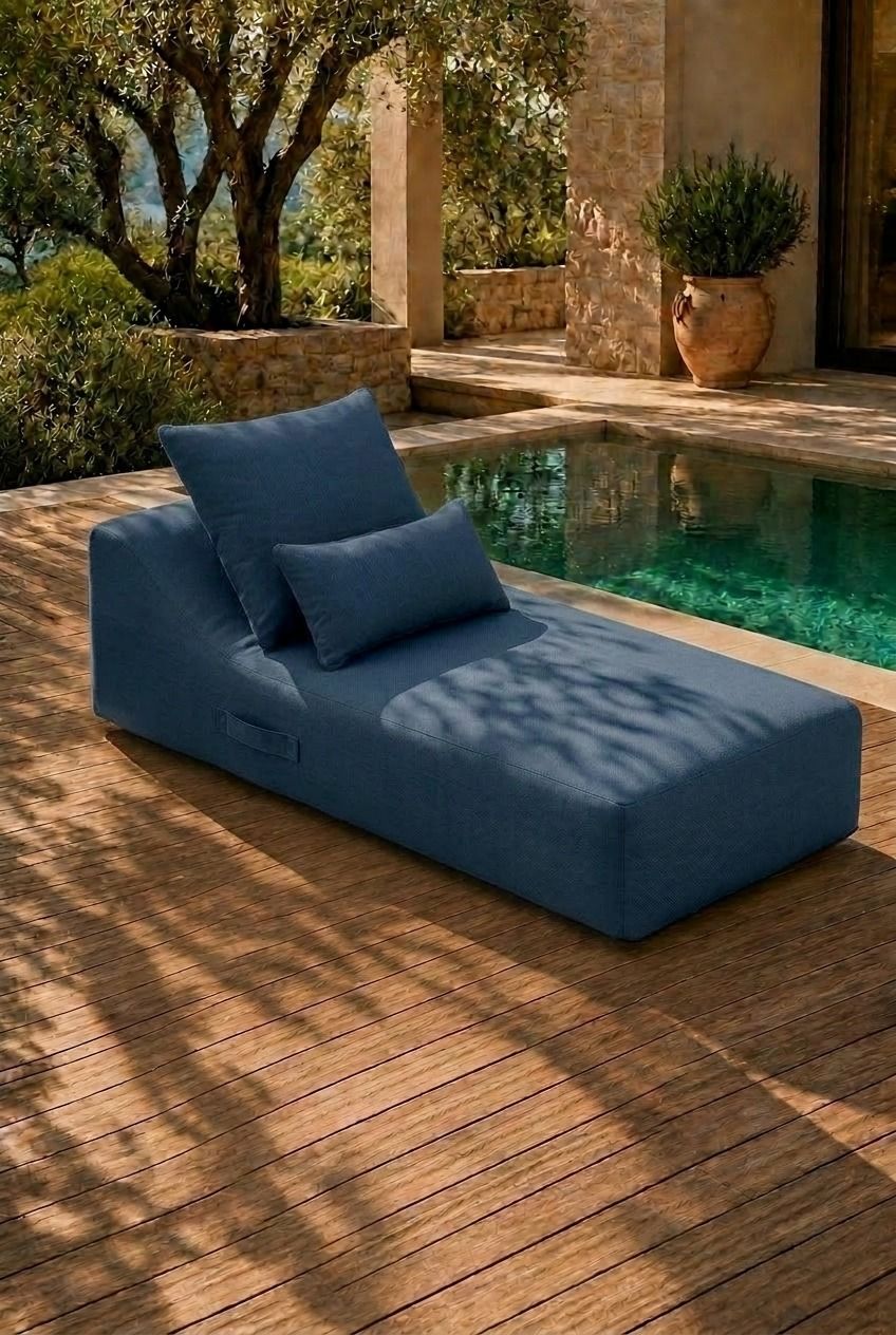Vezan Navy Blue Outdoor Chaise