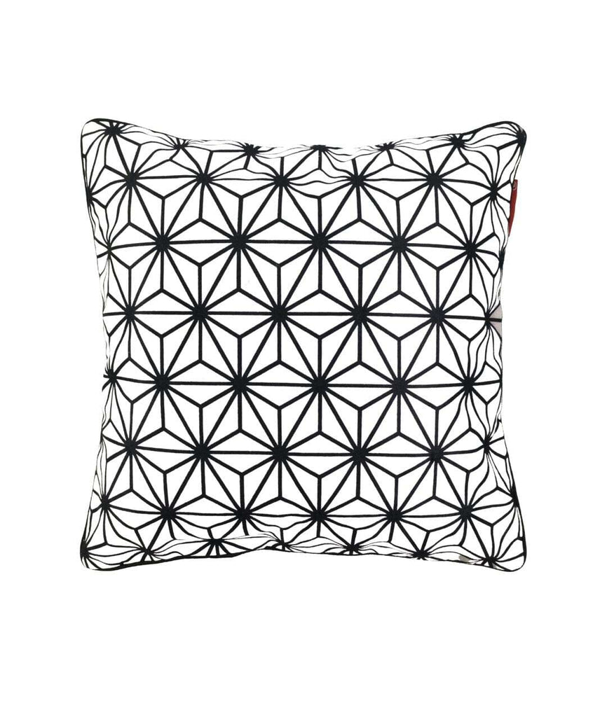 White & Black Polyester Cushion Cover (45x45 CM)