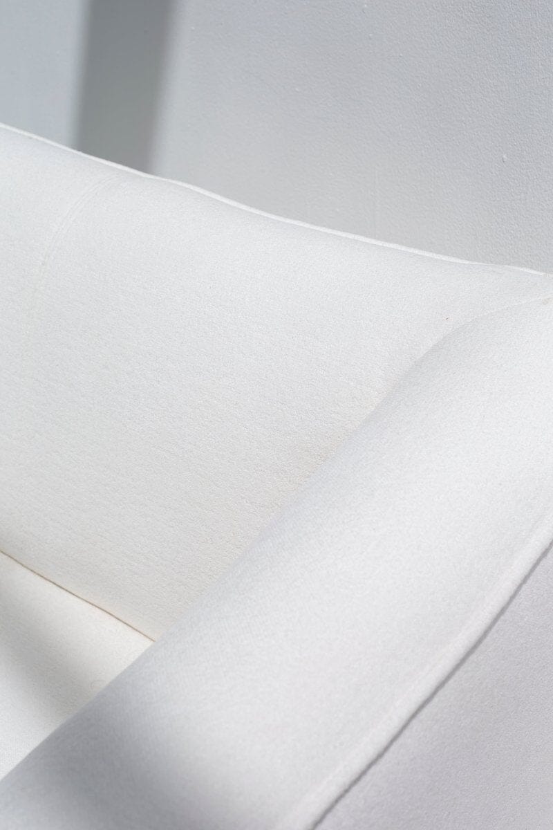 Zayla Lounge Chair With High Arms