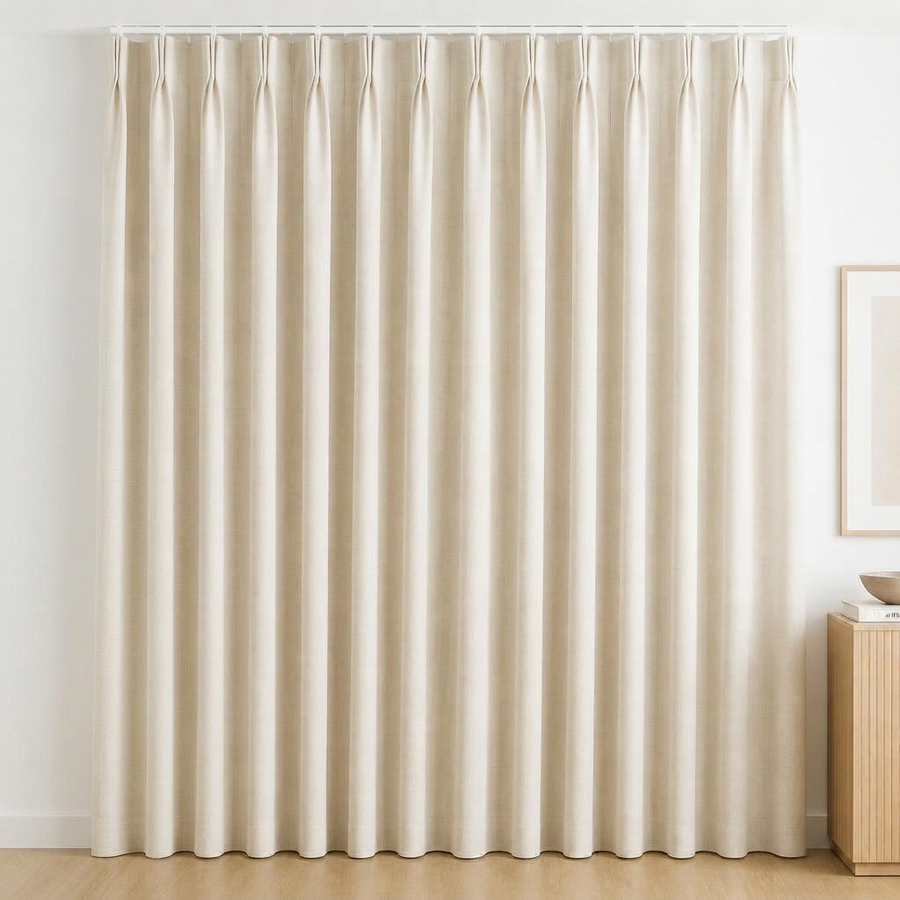 Triple Pinch Pleat