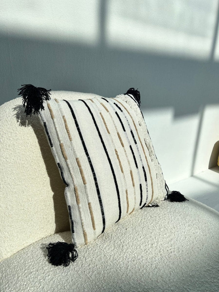 Linear Cotton & Wool Cushion With Filler (45x45 CM)