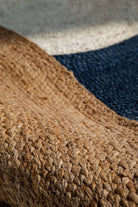 Maritime Tranquility - Braided Jute Round Rug (200 CM)