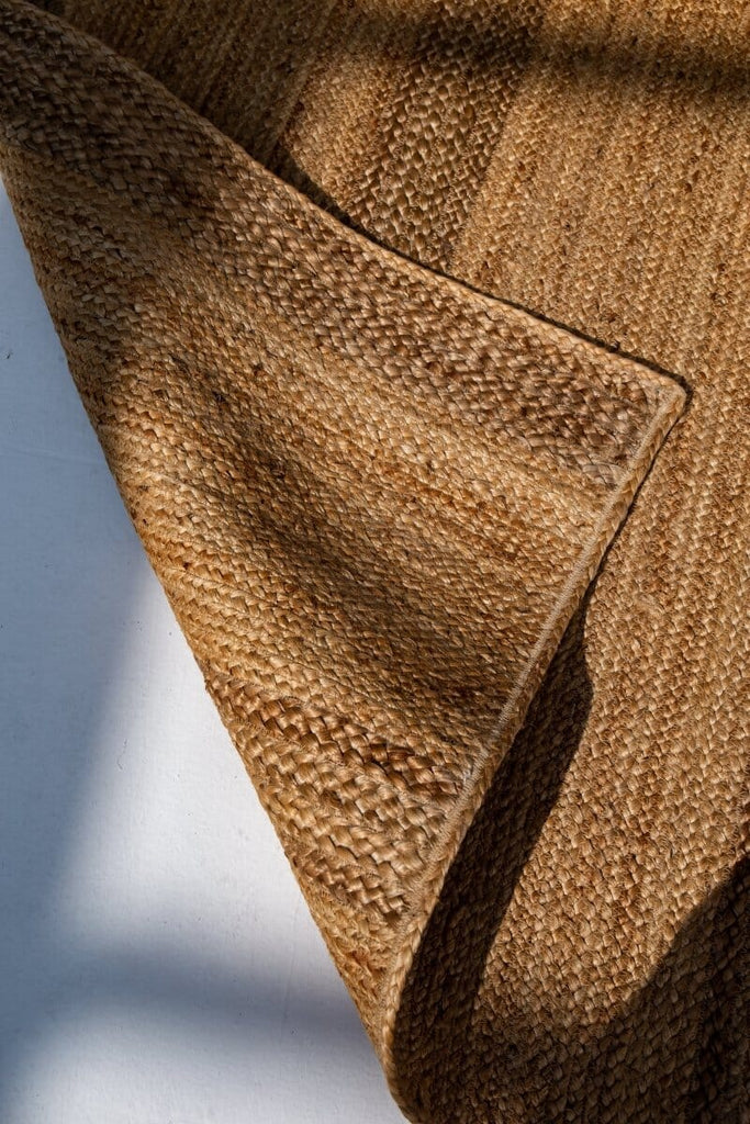 Serenity Weave - Natural Jute Braided Rug (4 Sizes)