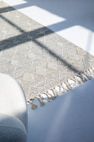 Ethereal Geometry - Natural Tassels White Woven Rug (3 Sizes)