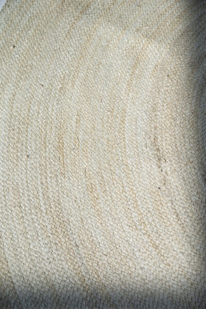 Pure Aura - Off-White Braided Round Rug (4 Sizes)